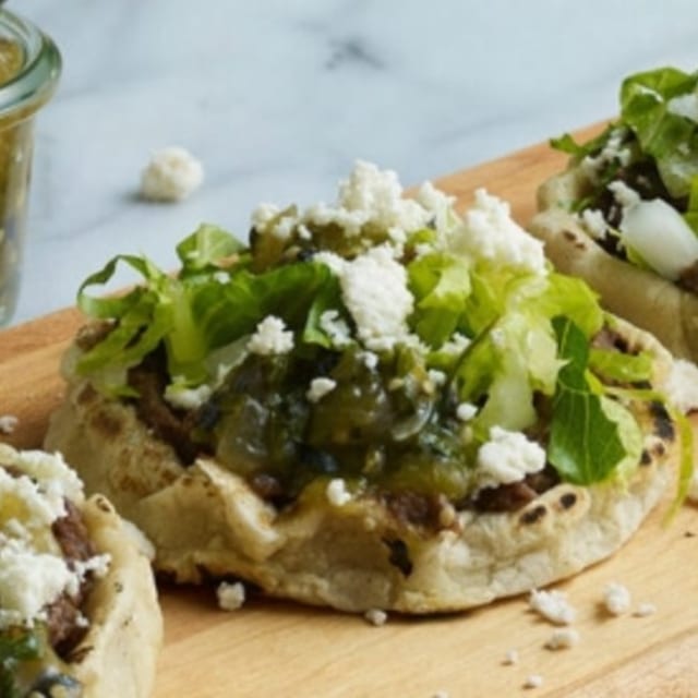Orden Chicharron Sopes.